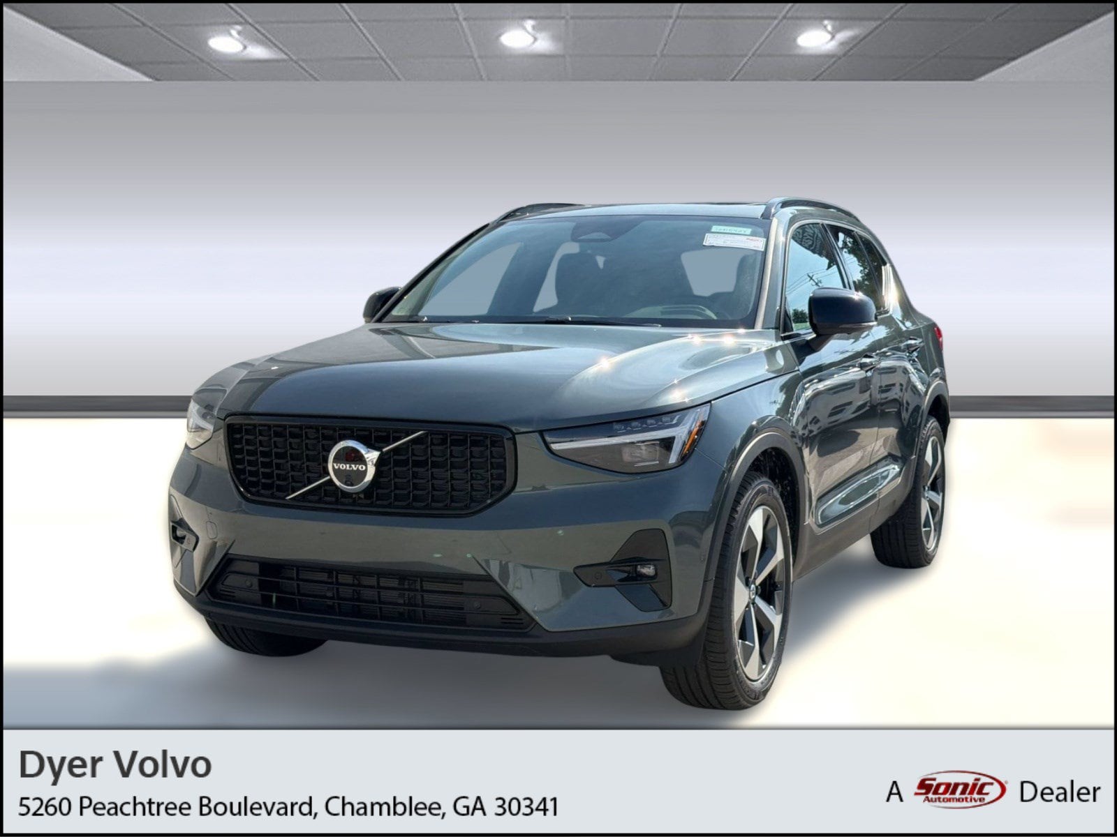 2026 Volvo XC40 SUV 