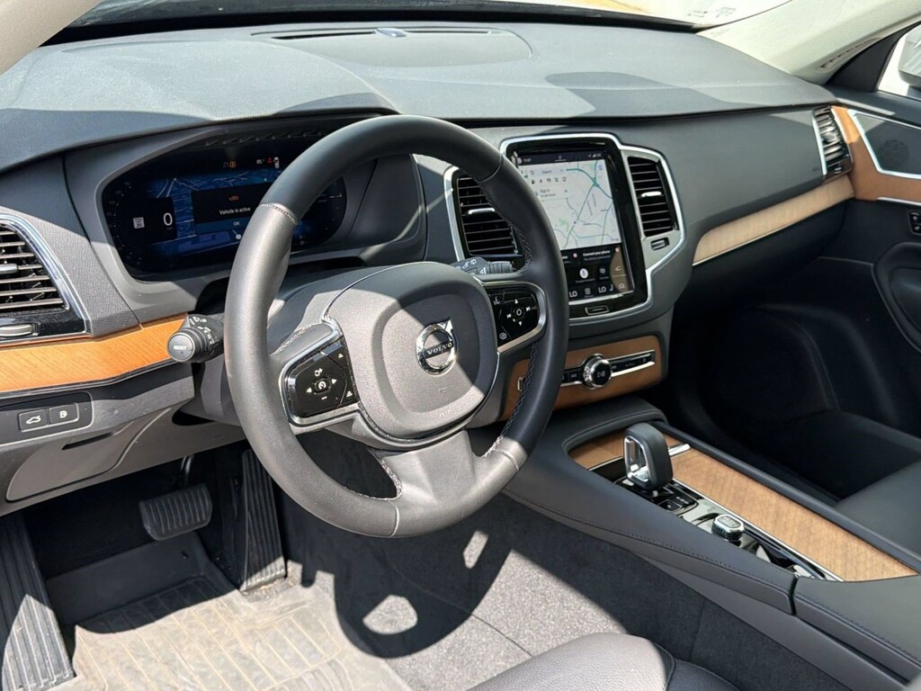 Certified 2024 Volvo XC90 plug-in hybrid Plus SUV