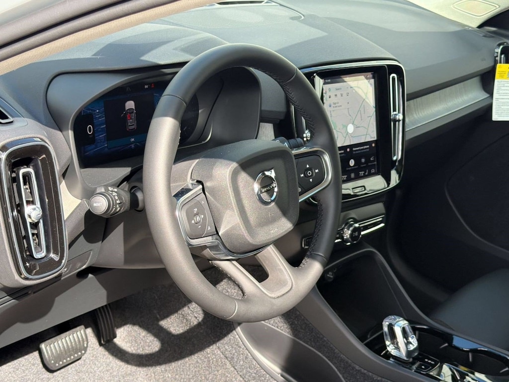 New 2026 Volvo XC40 B5 Plus SUV