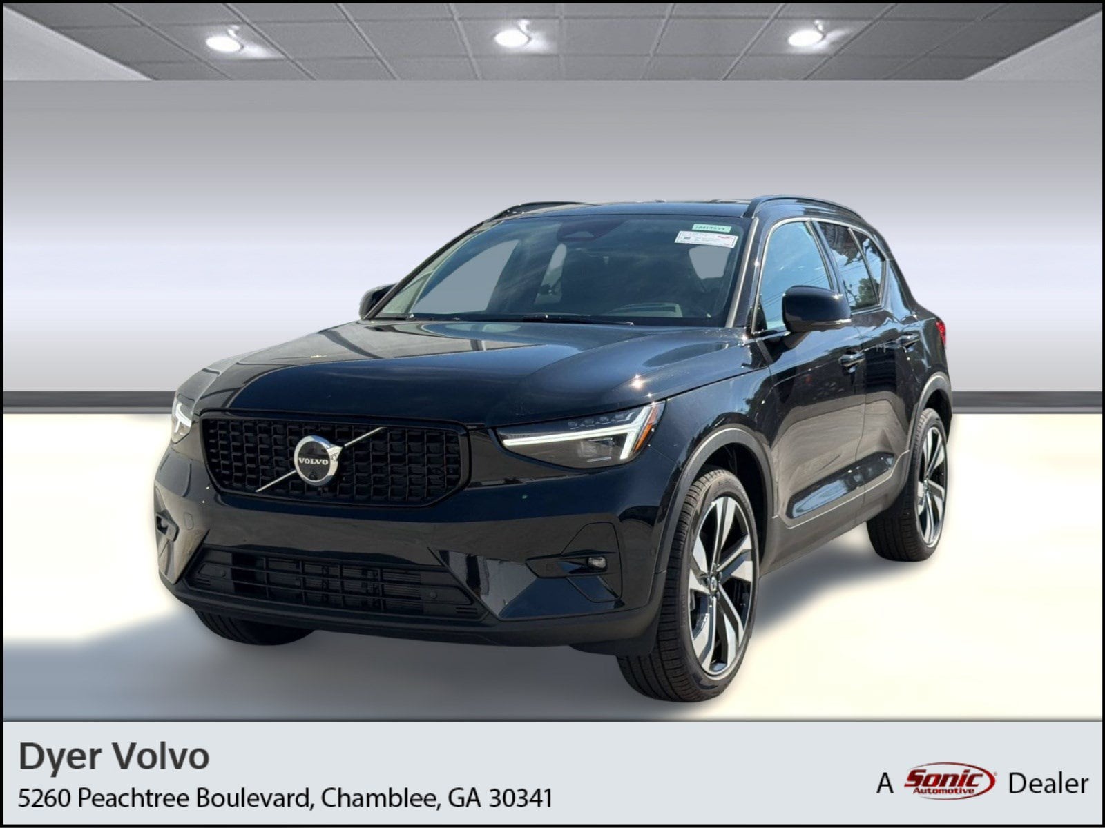 2026 Volvo XC40 SUV 