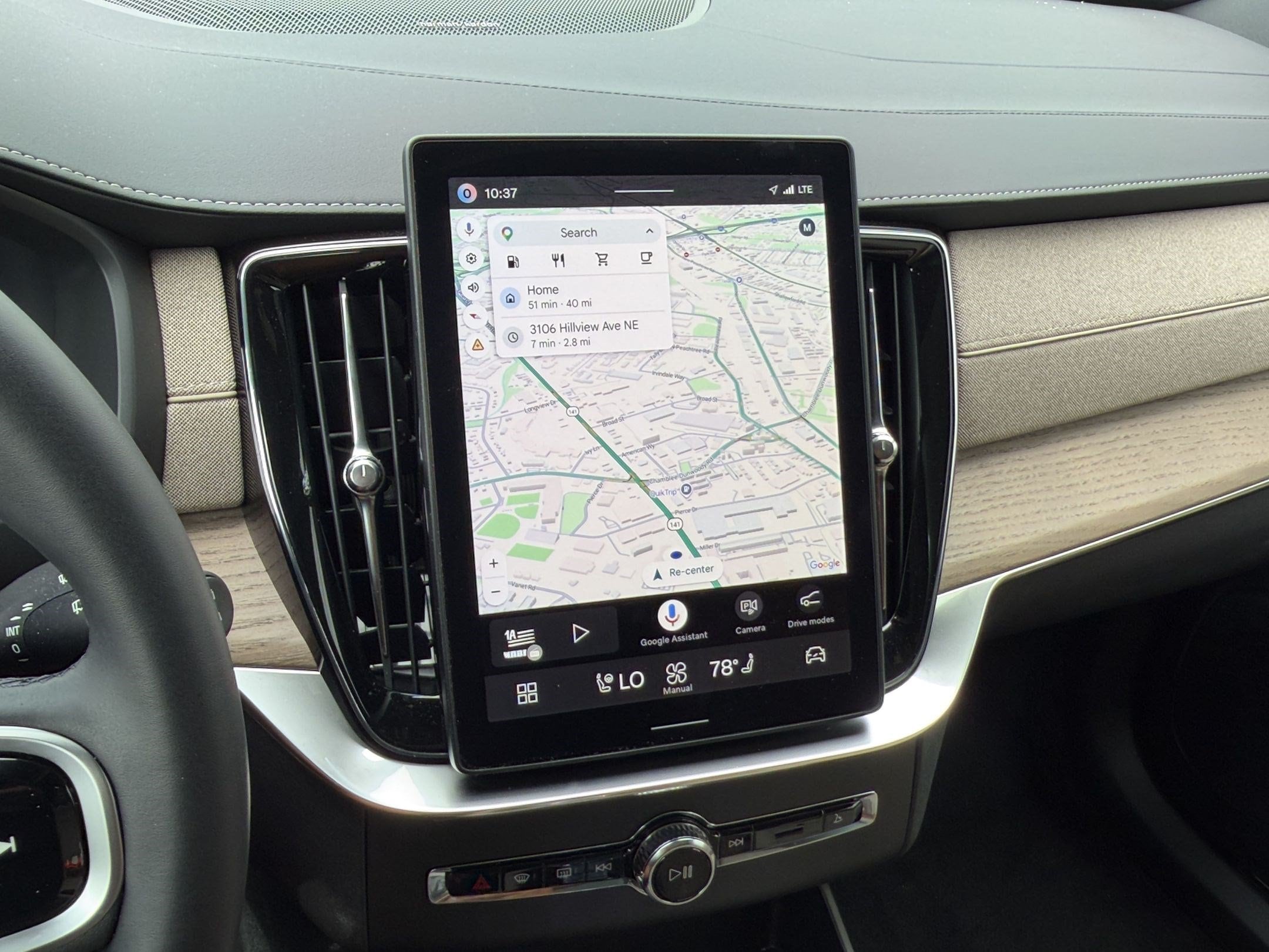 2026 Volvo XC90 Plus - Photo 18