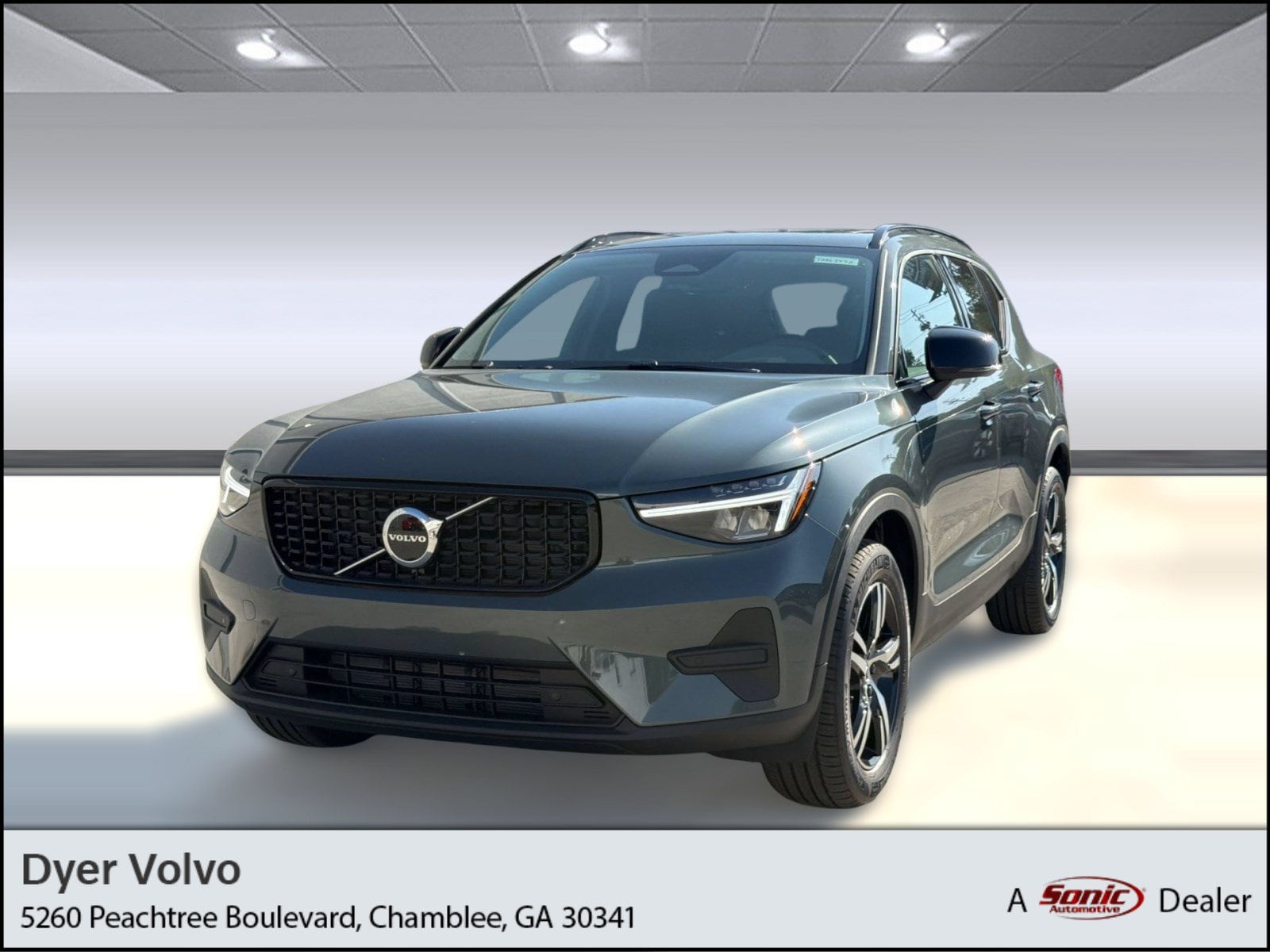 2026 Volvo XC40 SUV 