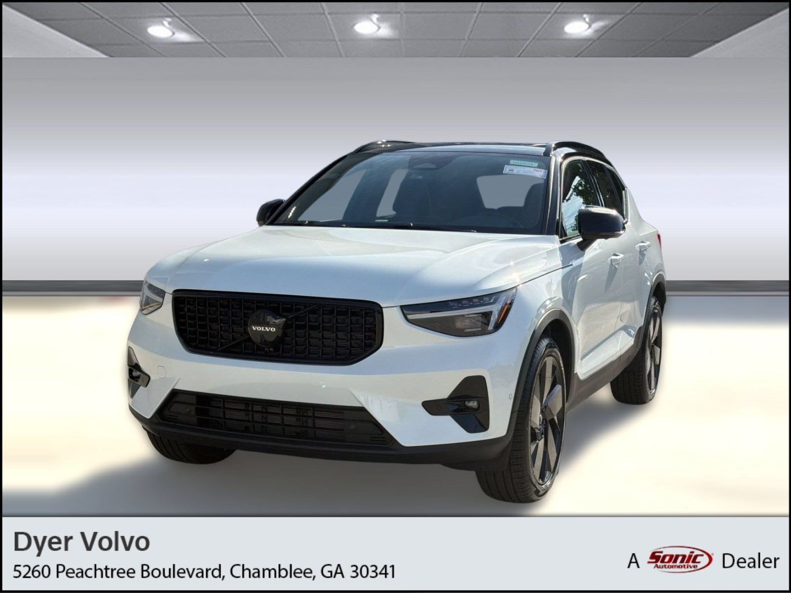2026 Volvo XC40 SUV 