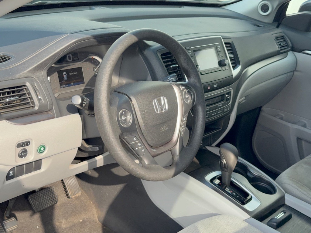 Used 2016 Honda Pilot LX SUV
