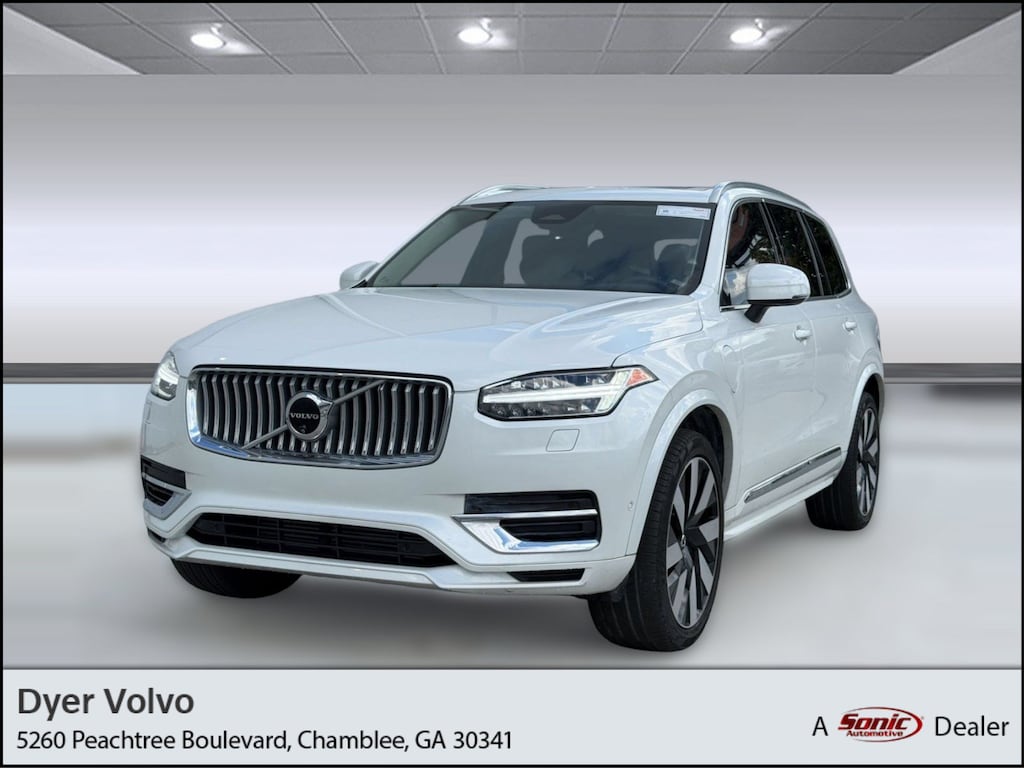 Certified 2024 Volvo XC90 plug-in hybrid Plus Bright Theme SUV