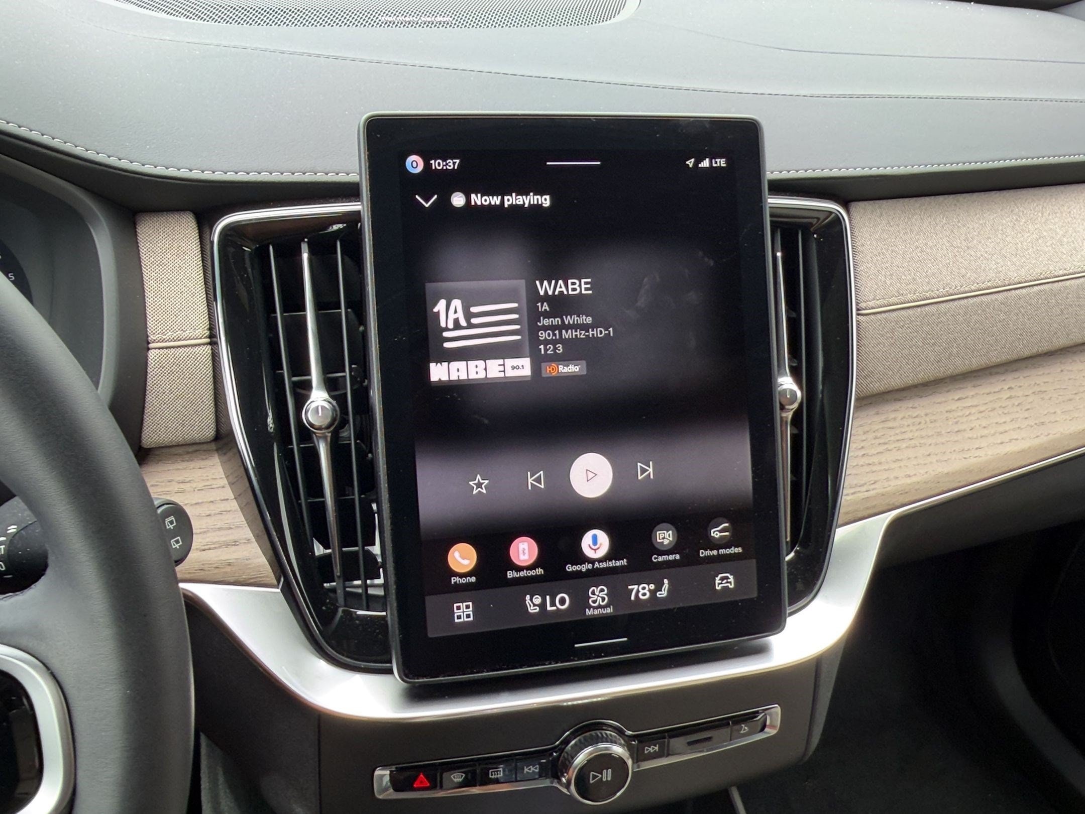 2026 Volvo XC90 Plus - Photo 20
