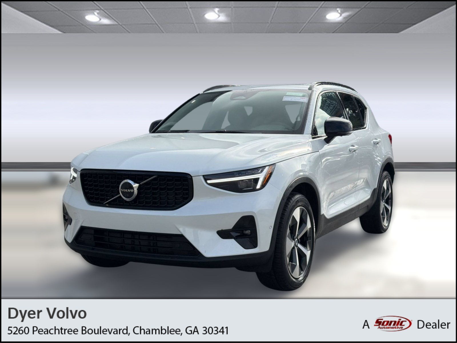 2026 Volvo XC40 Plus