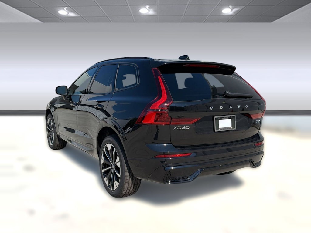 New 2026 Volvo XC60 plug-in hybrid T8 Plus SUV