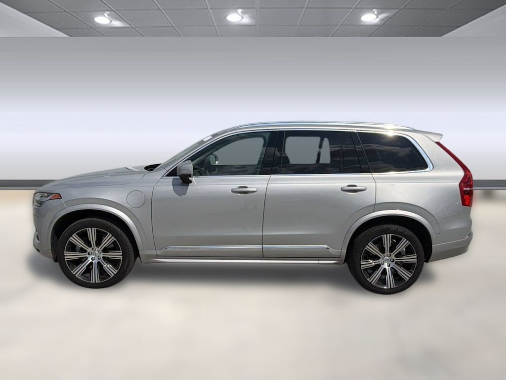 Certified 2024 Volvo XC90 plug-in hybrid Plus SUV