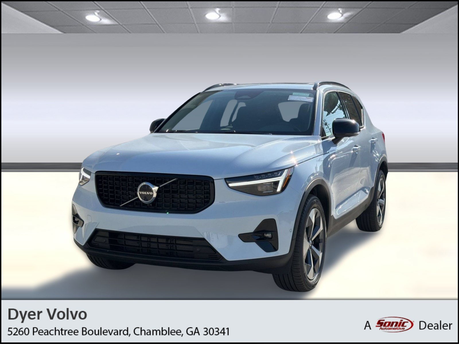 2026 Volvo XC40 Plus