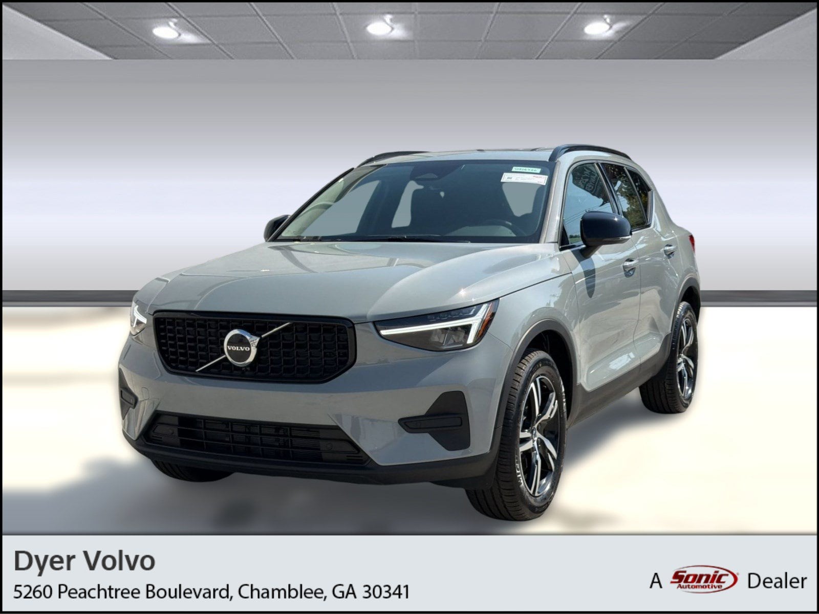 2026 Volvo XC40 SUV 