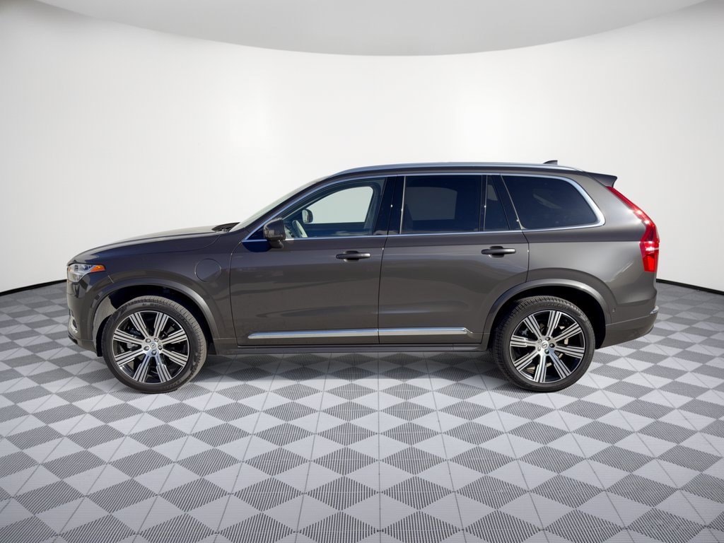 Certified 2025 Volvo XC90 plug-in hybrid Ultra SUV