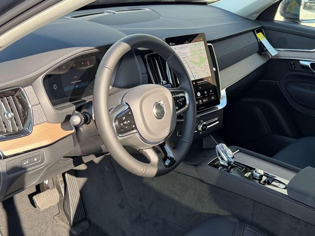 New 2026 Volvo XC90 plug-in hybrid T8 Plus 7-Seater SUV