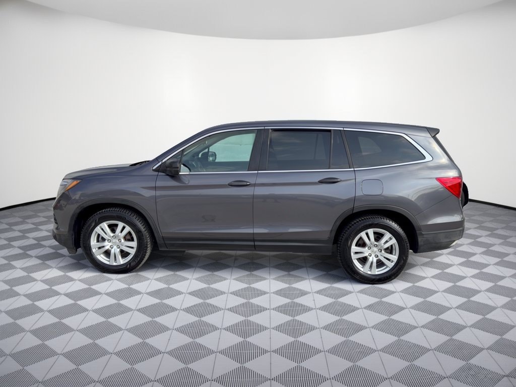 Used 2016 Honda Pilot LX SUV