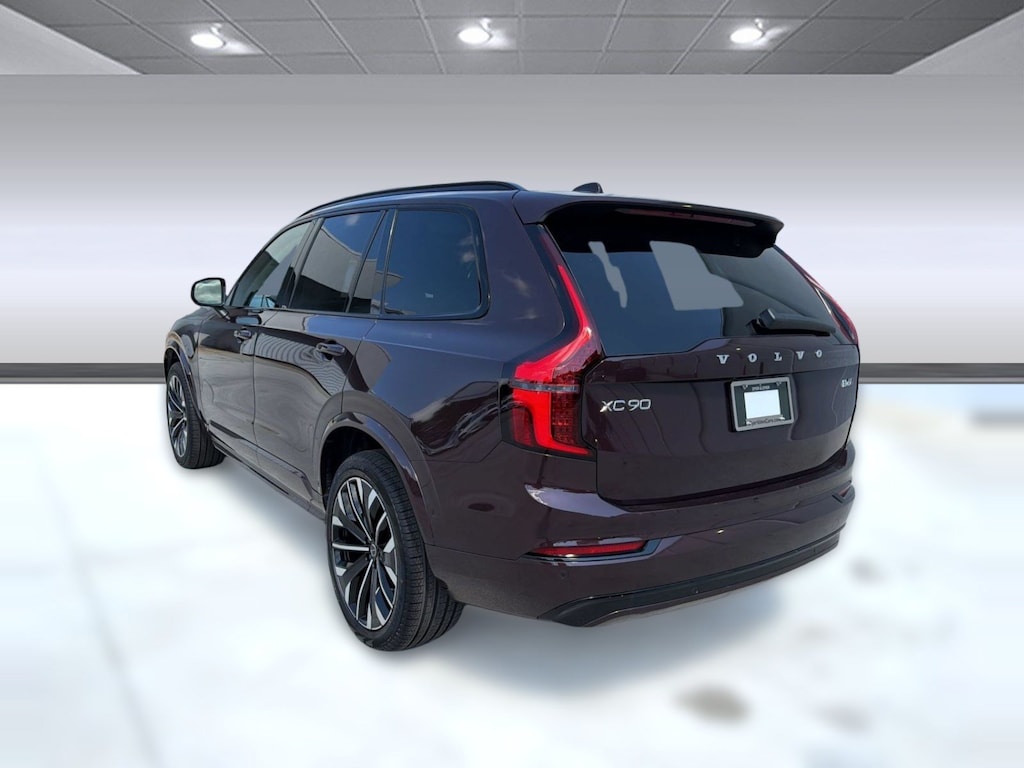 New 2026 Volvo XC90 B6 Ultra Dark Theme 7-Seater SUV