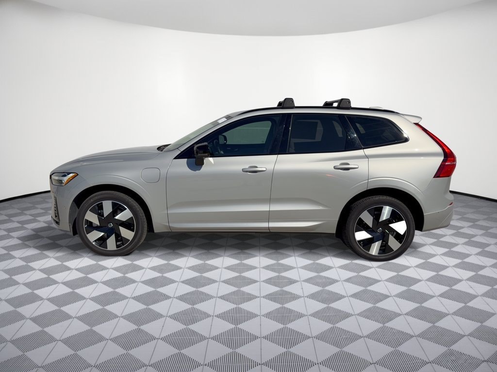 Certified 2025 Volvo XC60 plug-in hybrid Plus SUV