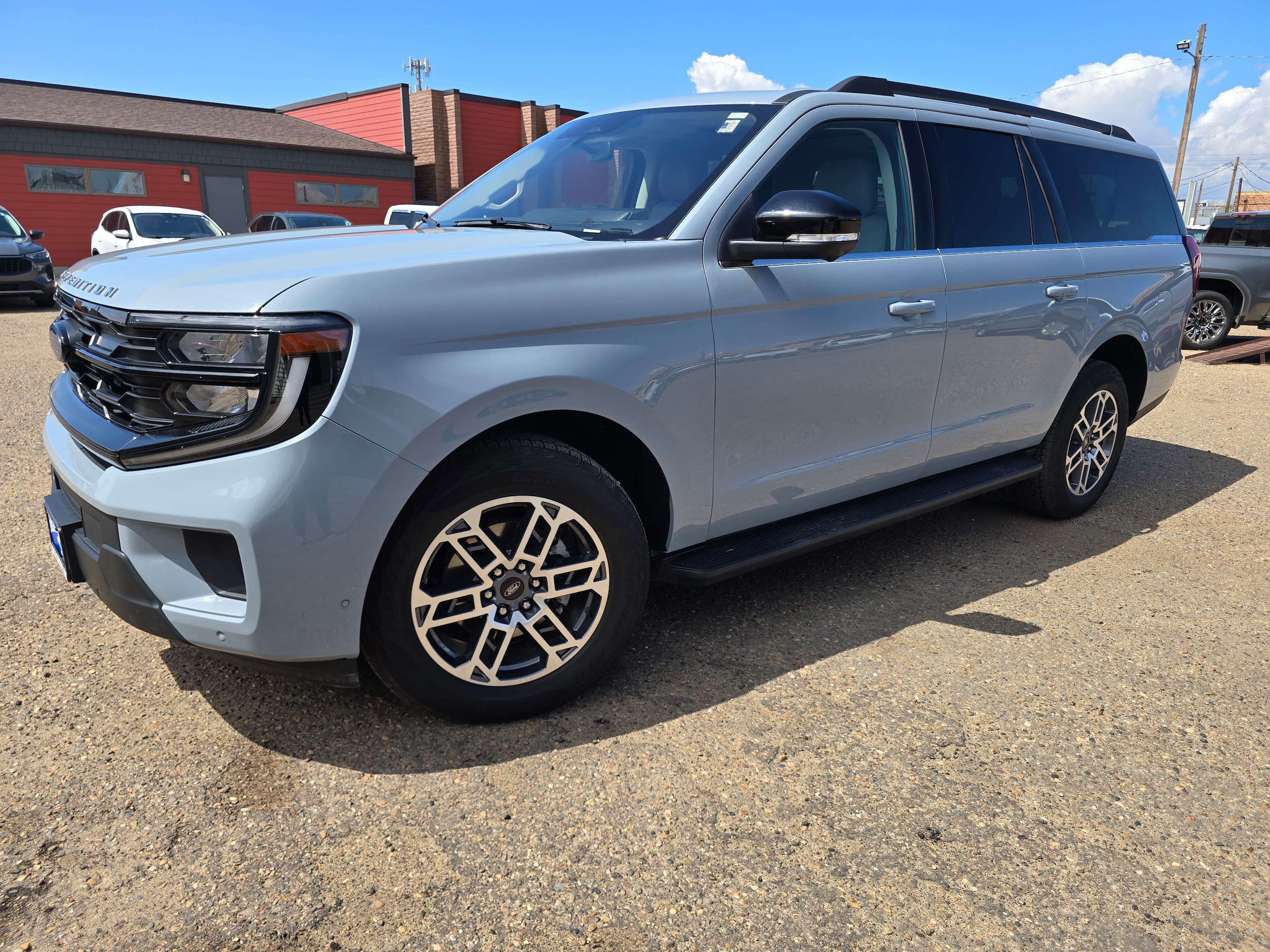 2025 Ford Expedition Active