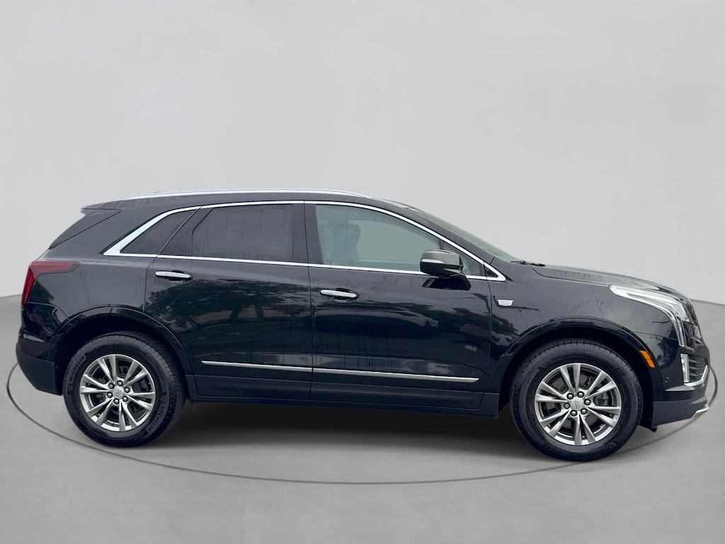 Used 2022 CADILLAC XT5 Premium Luxury SUV