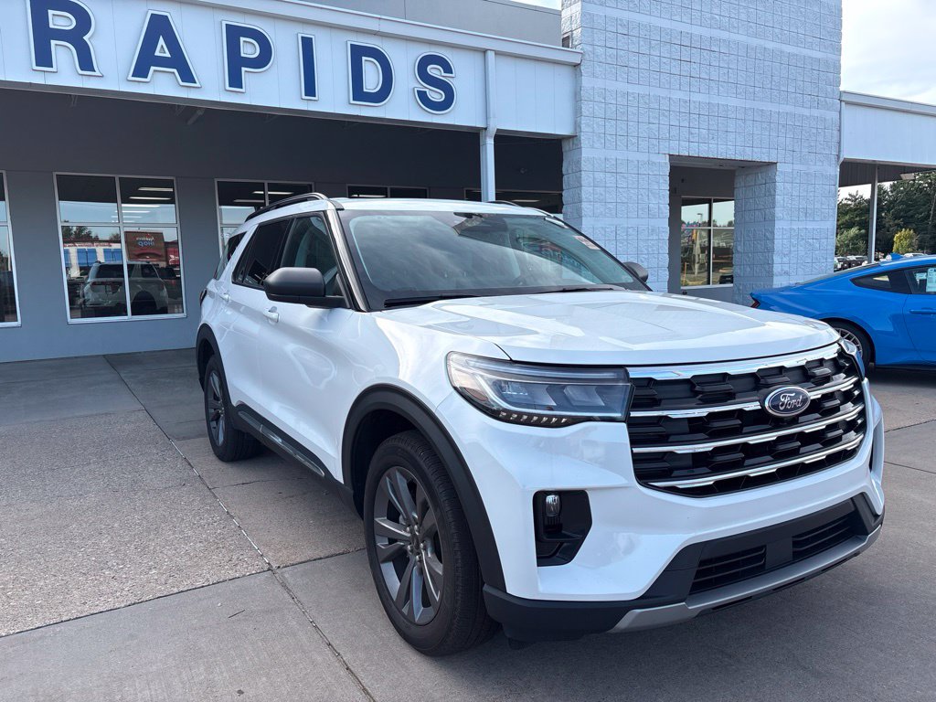 2025 Ford Explorer