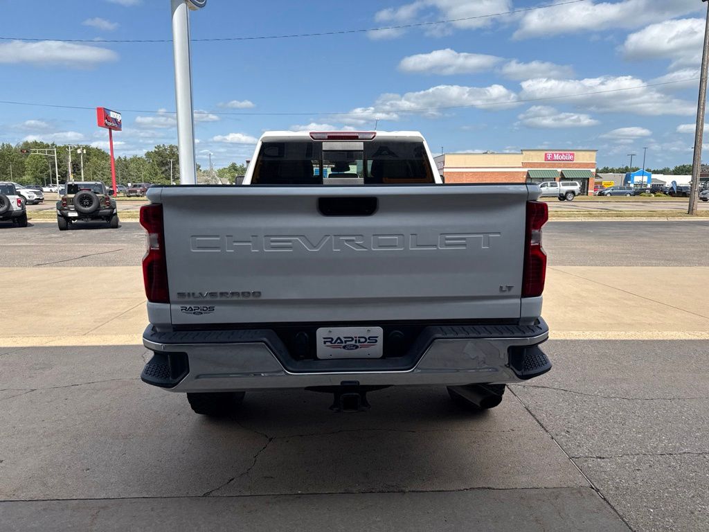 2025 Chevrolet Silverado 3500HD LT - Photo 6