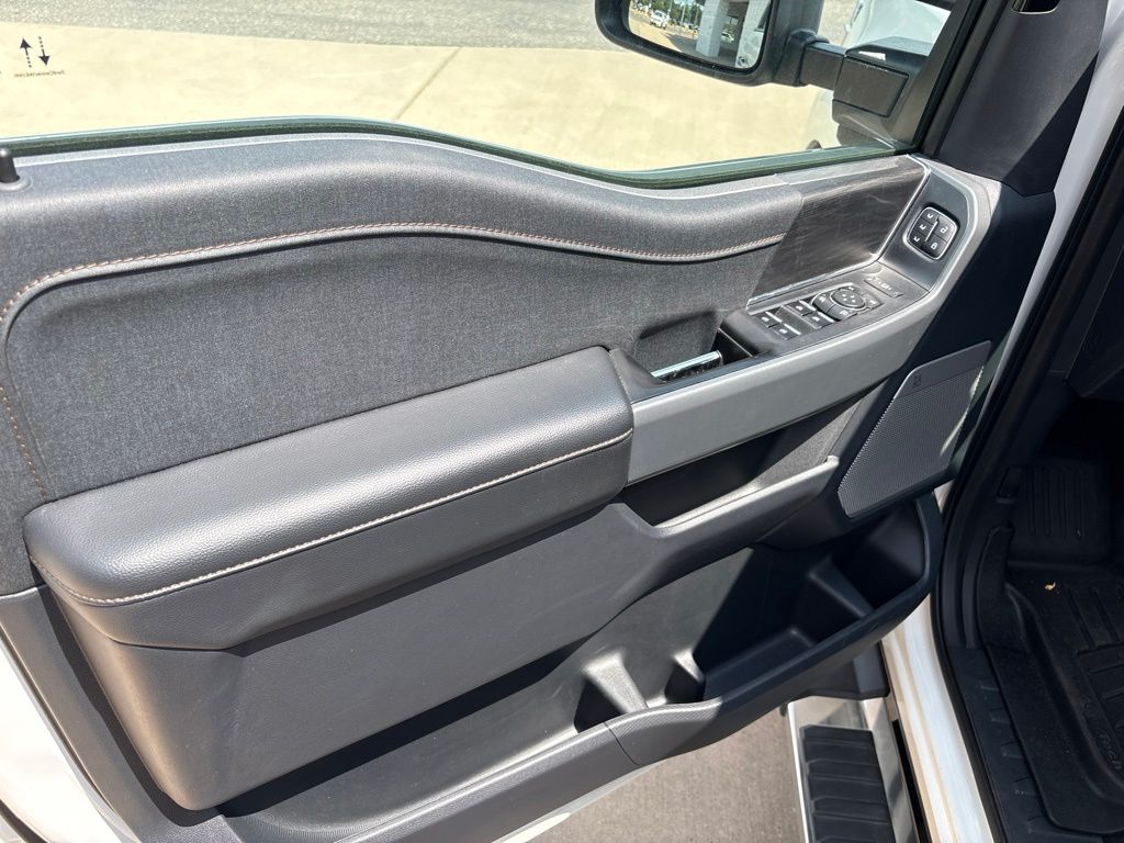 2024 Ford F-150 Lariat - Photo 18