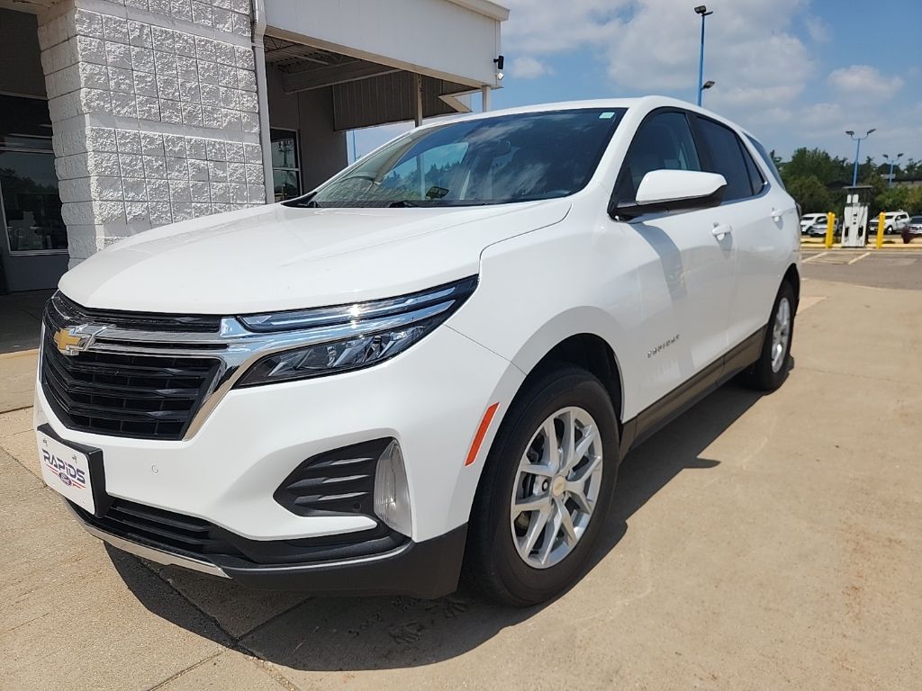 2023 Chevrolet Equinox LT - Photo 4