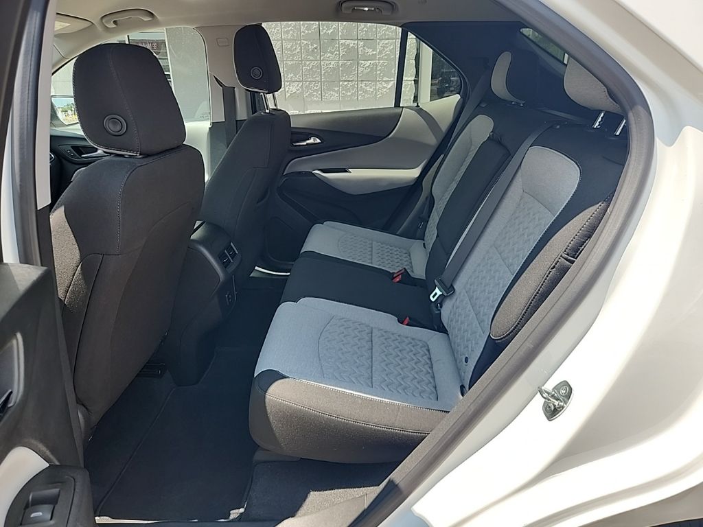2023 Chevrolet Equinox LT - Photo 12