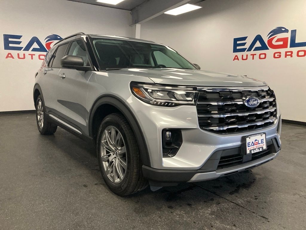 Used 2025 Ford Explorer Active SUV