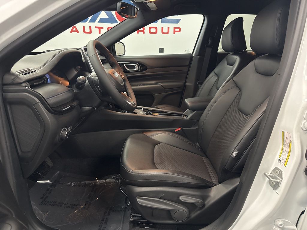 2026 Jeep Compass Latitude Altitude - Photo 16
