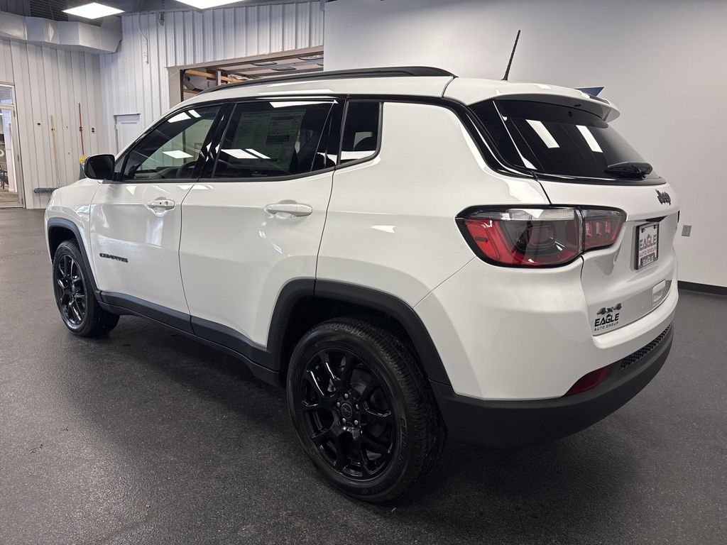 2026 Jeep Compass Latitude Altitude - Photo 8