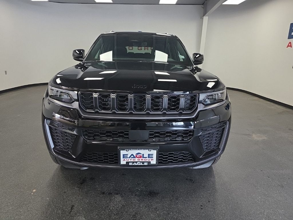 New 2026 Jeep Grand Cherokee L Altitude Sport Utility