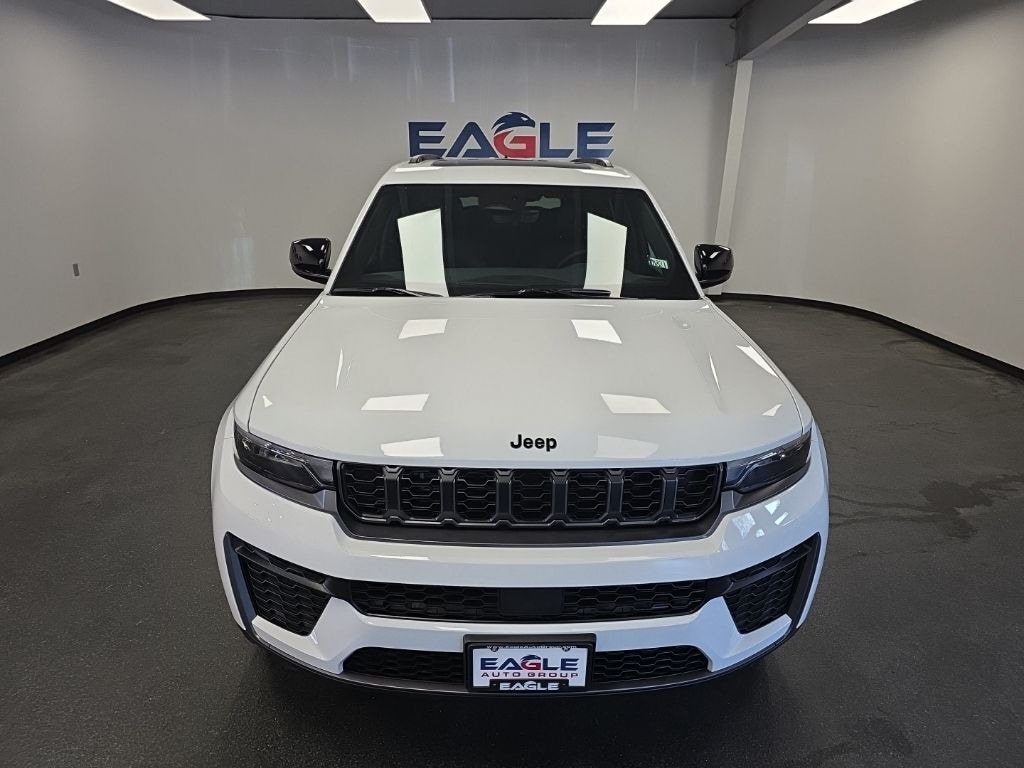 New 2026 Jeep Grand Cherokee L Altitude Sport Utility