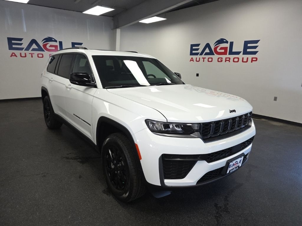 New 2026 Jeep Grand Cherokee L Altitude Sport Utility