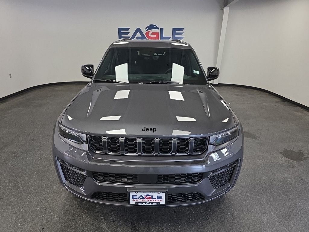 New 2026 Jeep Grand Cherokee L Altitude Sport Utility