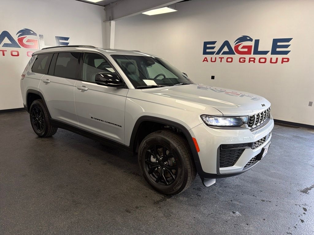New 2026 Jeep Grand Cherokee L Altitude Sport Utility