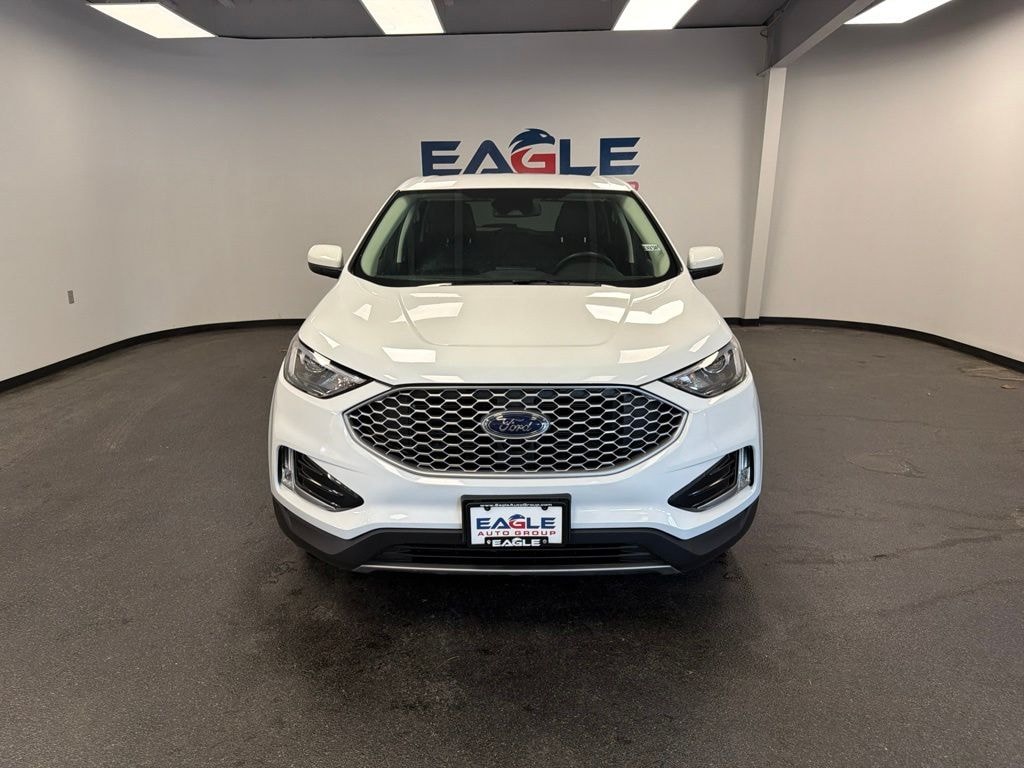 Used 2024 Ford Edge SEL SUV