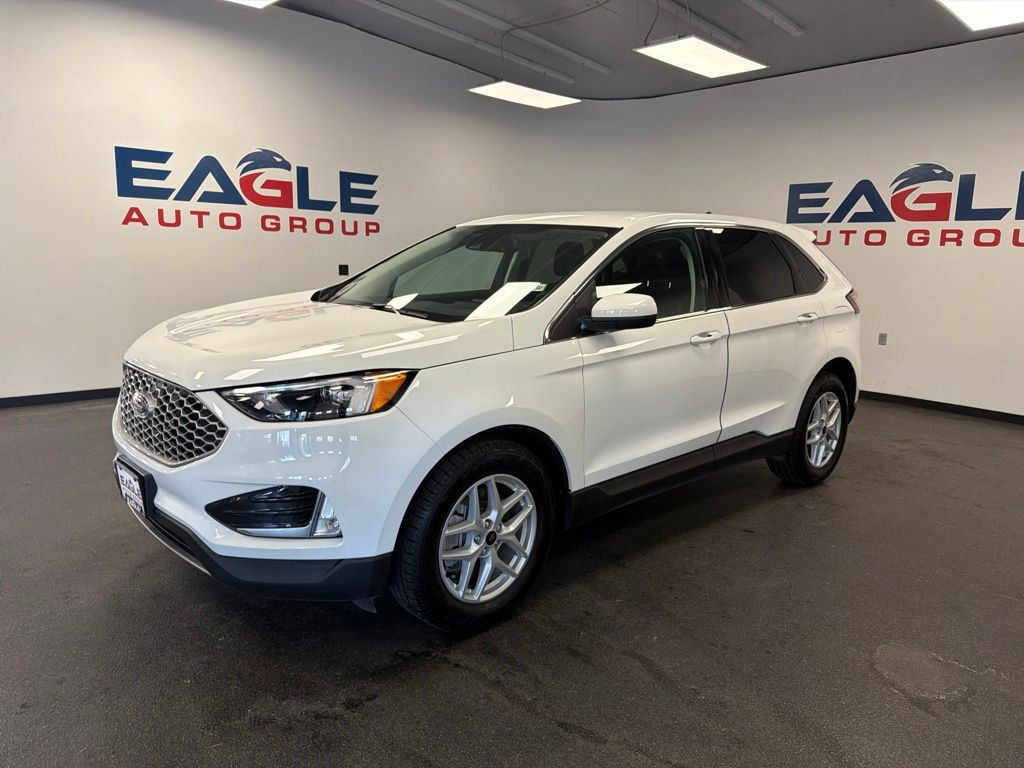 Used 2024 Ford Edge SEL SUV