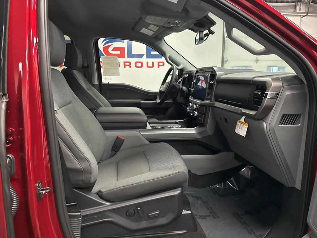 2026 Ford F-150 XLT - Photo 37