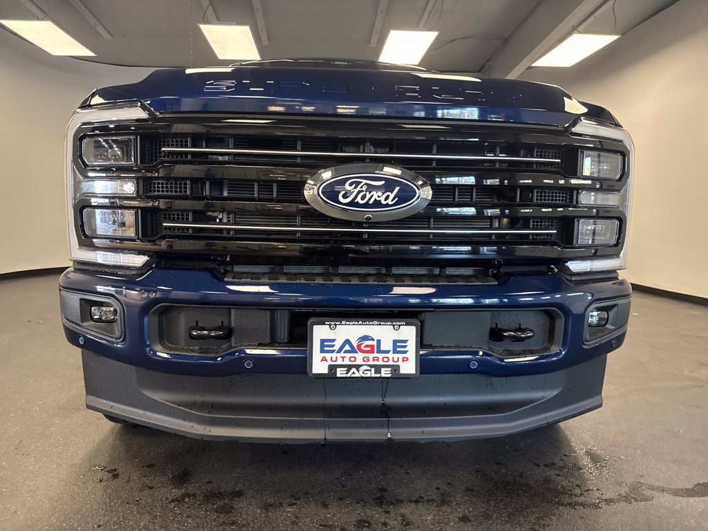 New 2027 Ford F-250SD Platinum Truck
