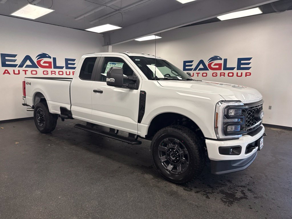 2027 Ford F-350 Super Duty XL