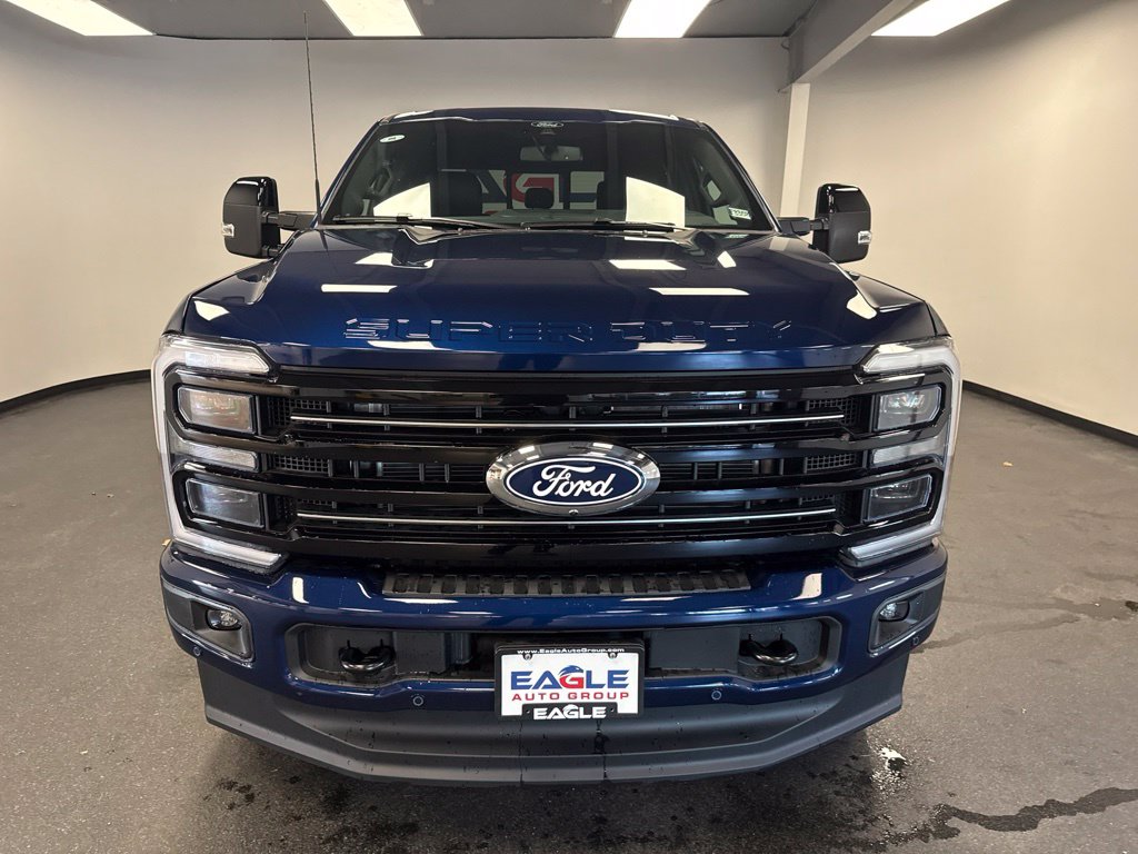 New 2027 Ford F-250SD Platinum Truck