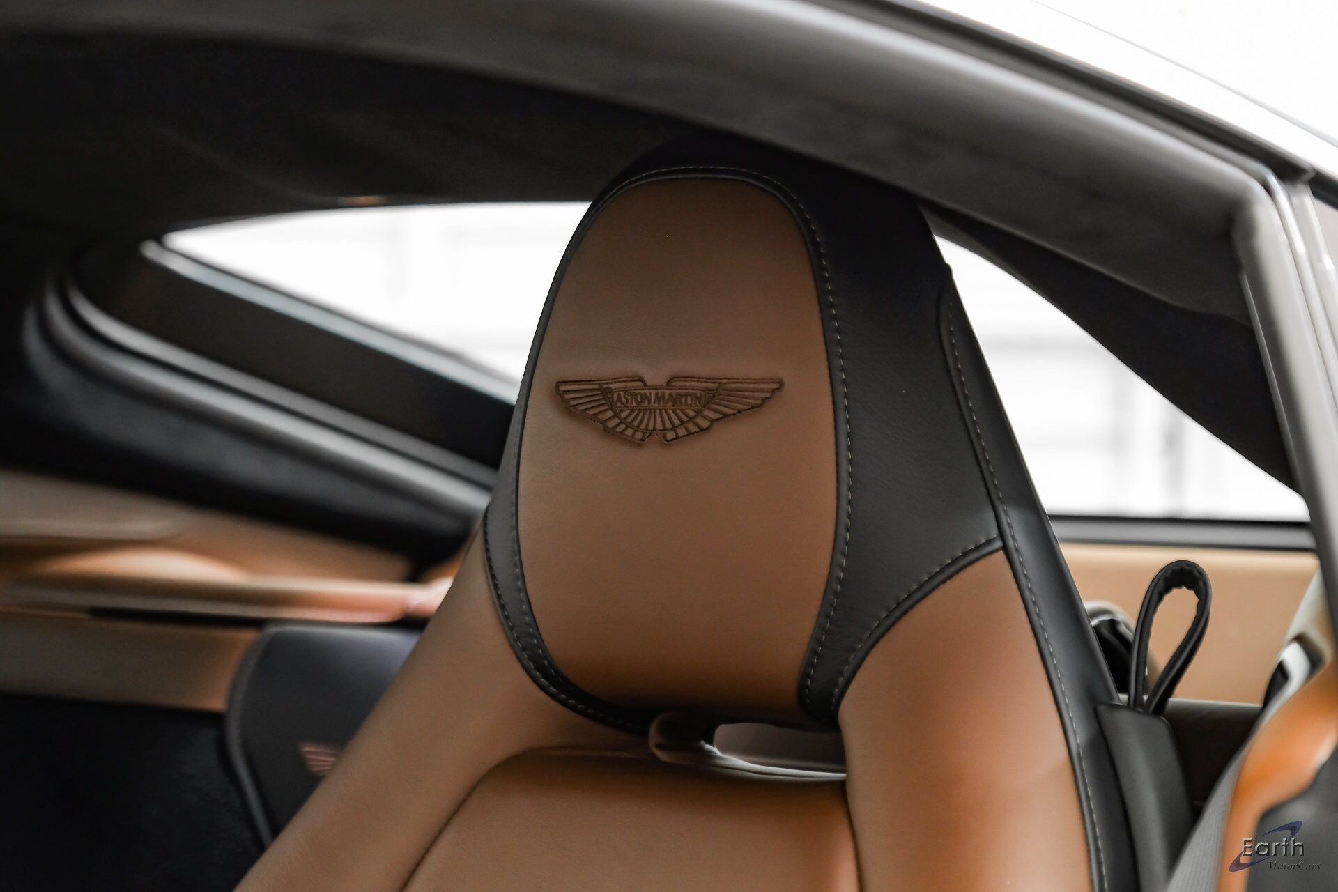 2020 Aston Martin Vantage Base - Photo 36