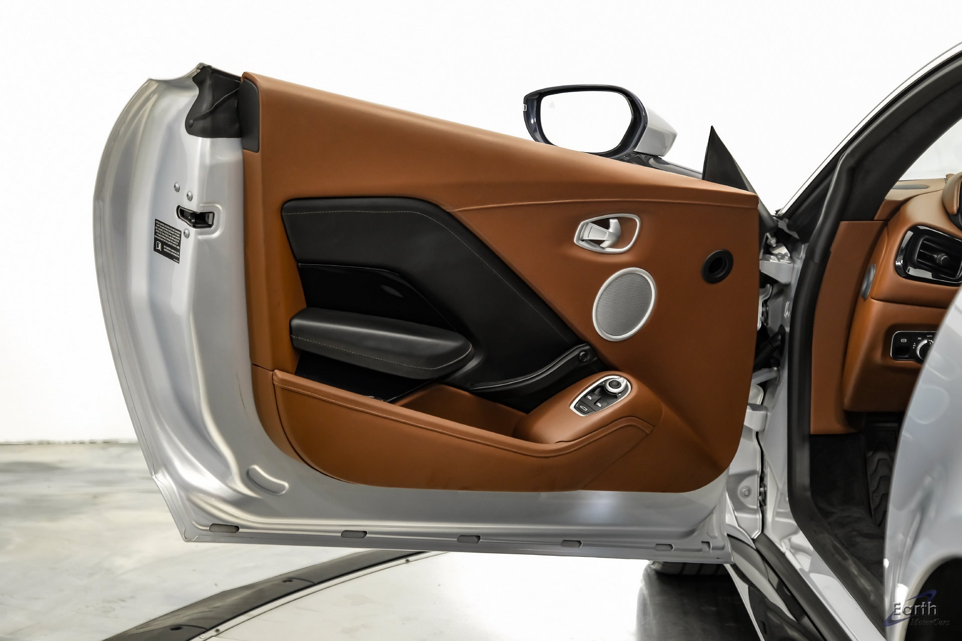 2020 Aston Martin Vantage Base - Photo 77