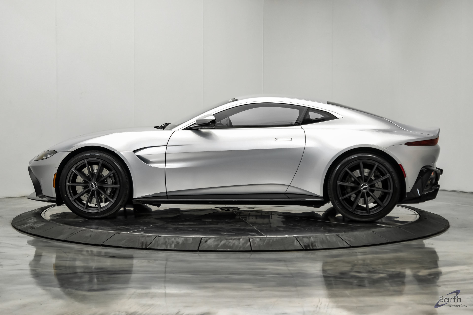 2020 Aston Martin Vantage Base - Photo 7