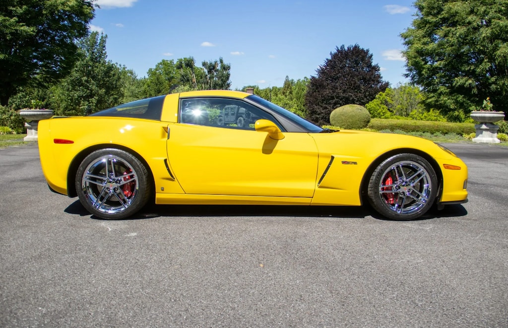Used 2007 Chevrolet Corvette Z06 - 2 LZ - 6 SPEED - 537 MILES Hardtop 2D Coupe