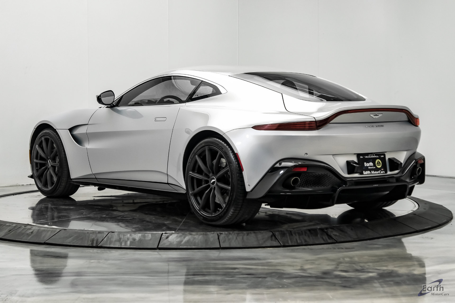 2020 Aston Martin Vantage Base - Photo 10