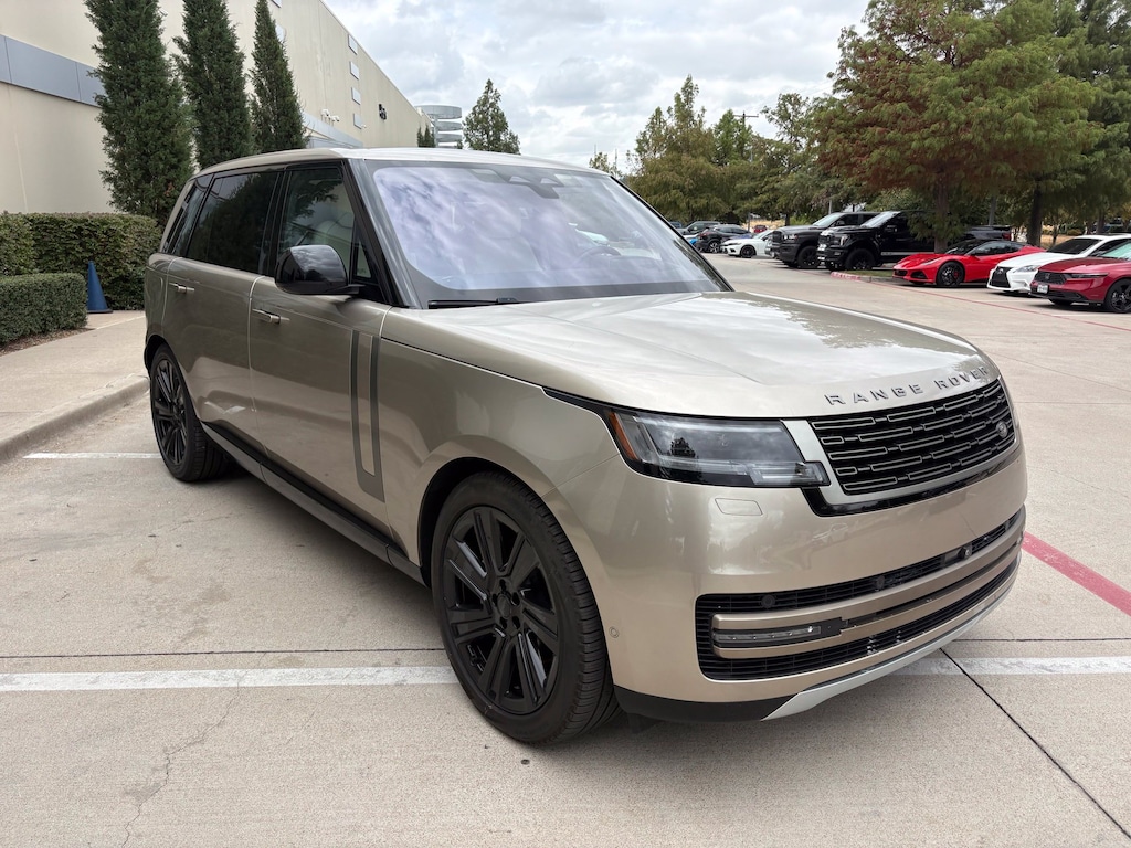 Used 2022 Land Rover Range Rover SE LWB 7-Passenger Rare Batumi Gold/Perlino Leathe 4D Sport Utility