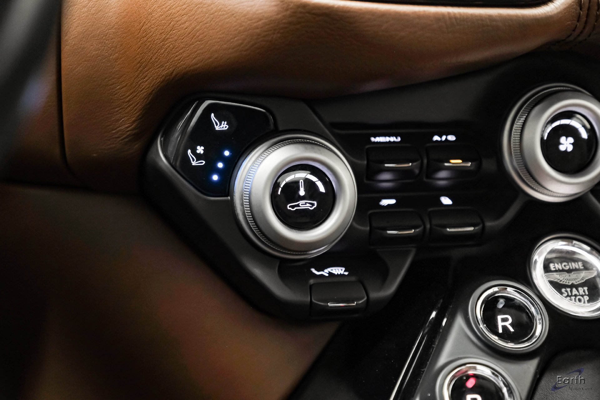 2020 Aston Martin Vantage Base - Photo 61