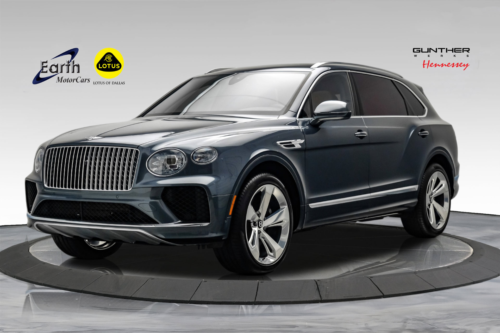 2023 Bentley Bentayga EWB