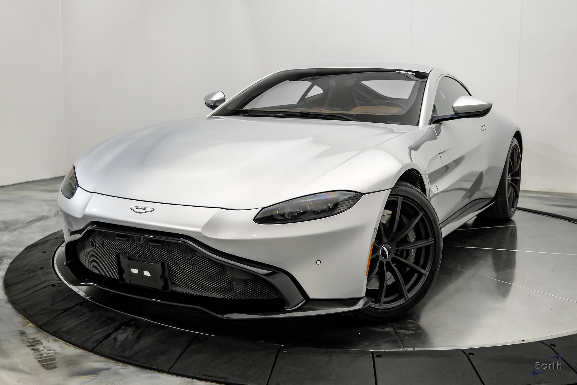 2020 Aston Martin Vantage Base - Photo 6